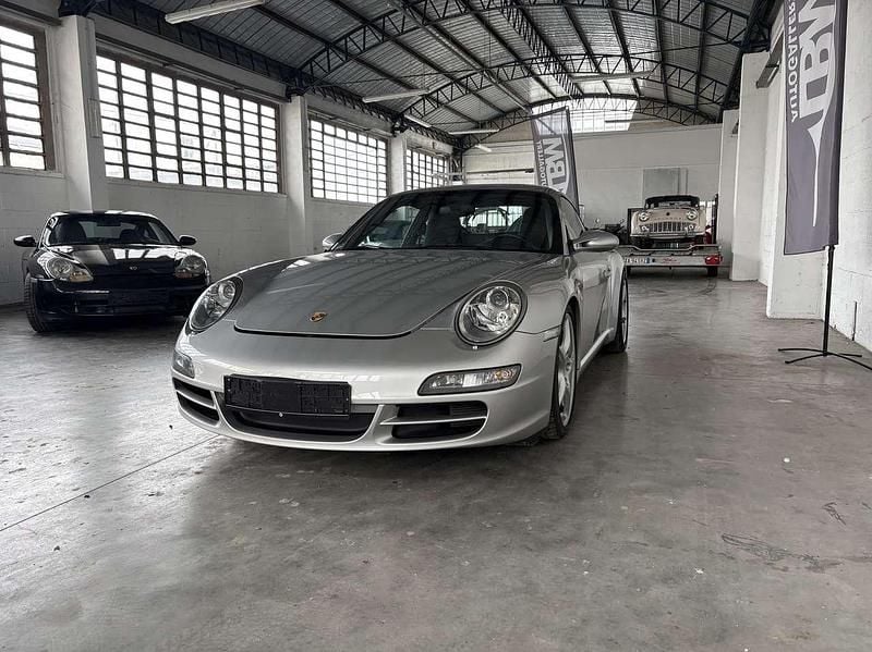 Usata Porsche 911 Carrera 325 CV (239 kW) 2007 Argento Coupé