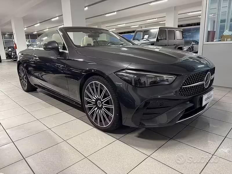 Usata Mercedes CLE220 AMG line 197 CV (144 kW) 2024 Grigio Cabrio