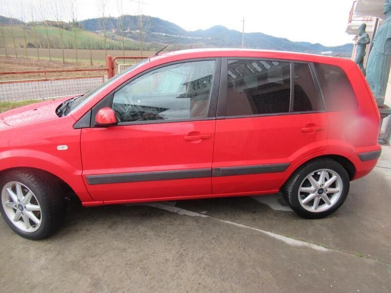 Usata Ford Fusion 80 CV (58 kW) 2007 Rosso Berlina