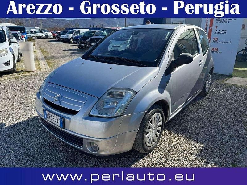 Argento Usata 2004 Citroën C2 Elegance Due volumi | 2900 € (Buon prezzo) - Immagine 1/4