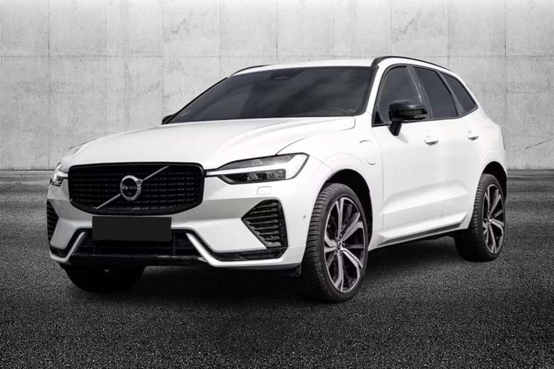 Bianco Usata 2023 Volvo XC60 SUV | 53.950 € (Molto cara) - Immagine 1/4