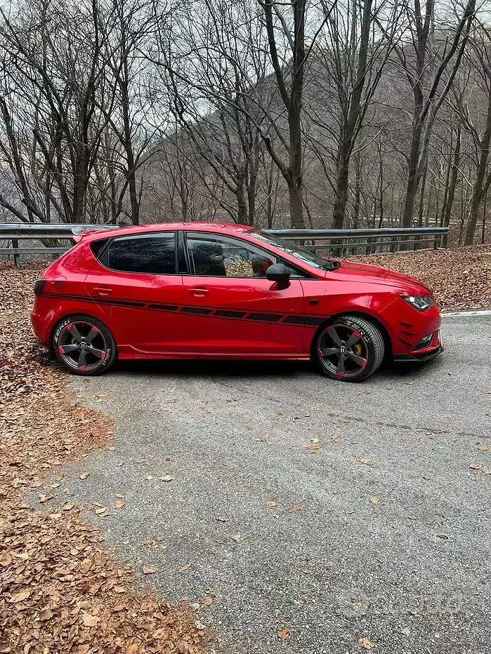 Usata Seat Ibiza 90 CV (66 kW) 2017 Rosso Berlina