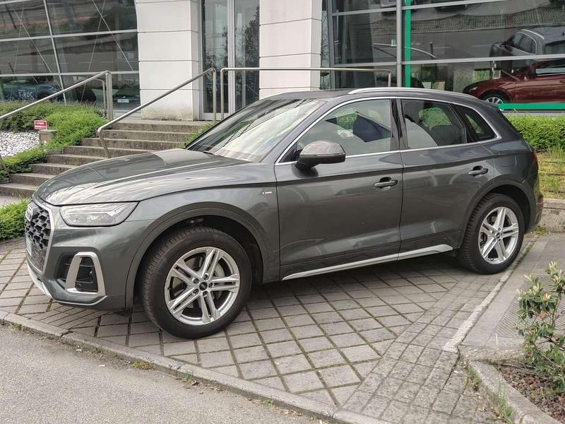 Usata Audi Q5 S-line plus 265 CV (194 kW) 2021 Grigio daytona met. SUV