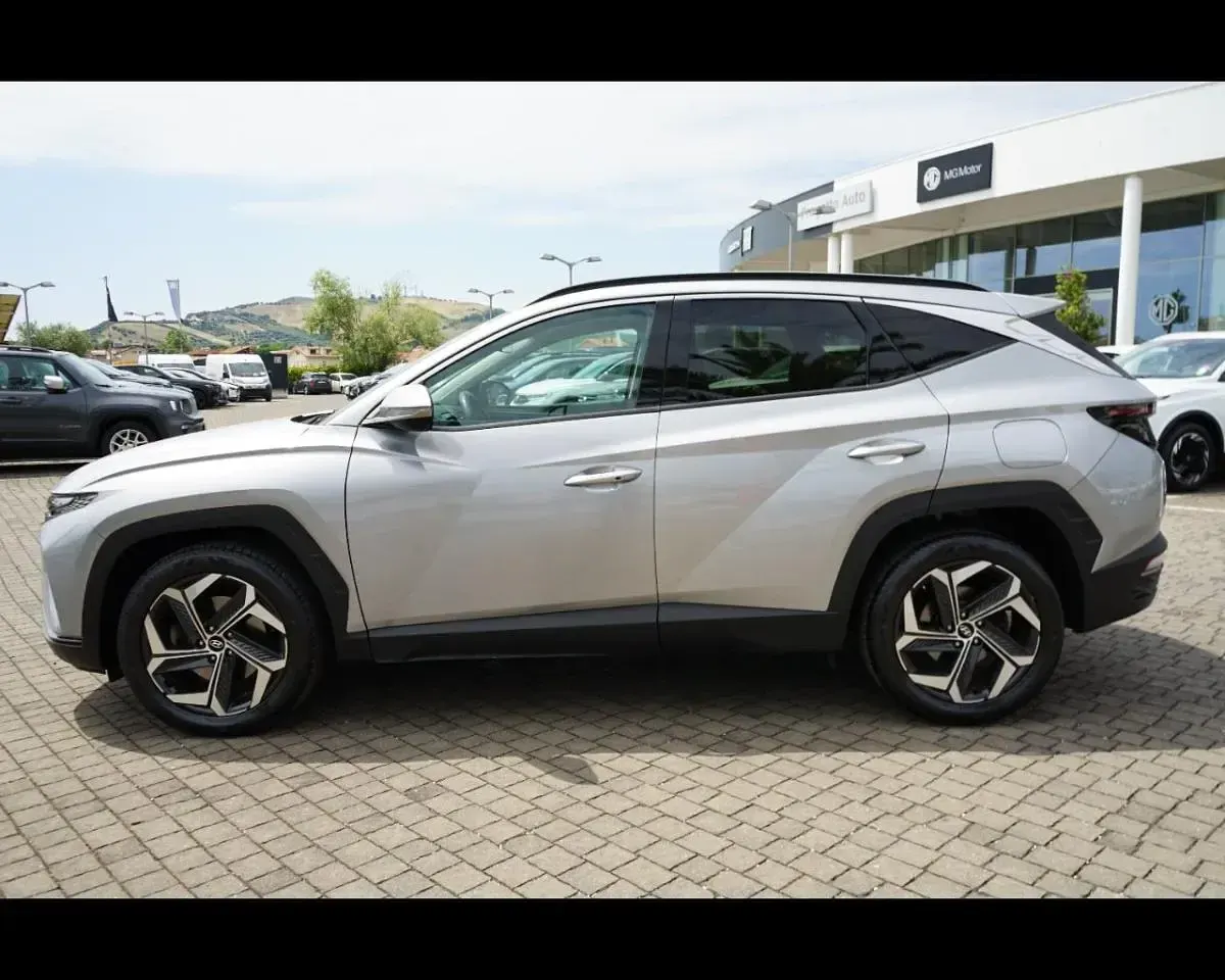 Usata Hyundai Tucson 230 CV (169 kW) 2022 Grigio SUV