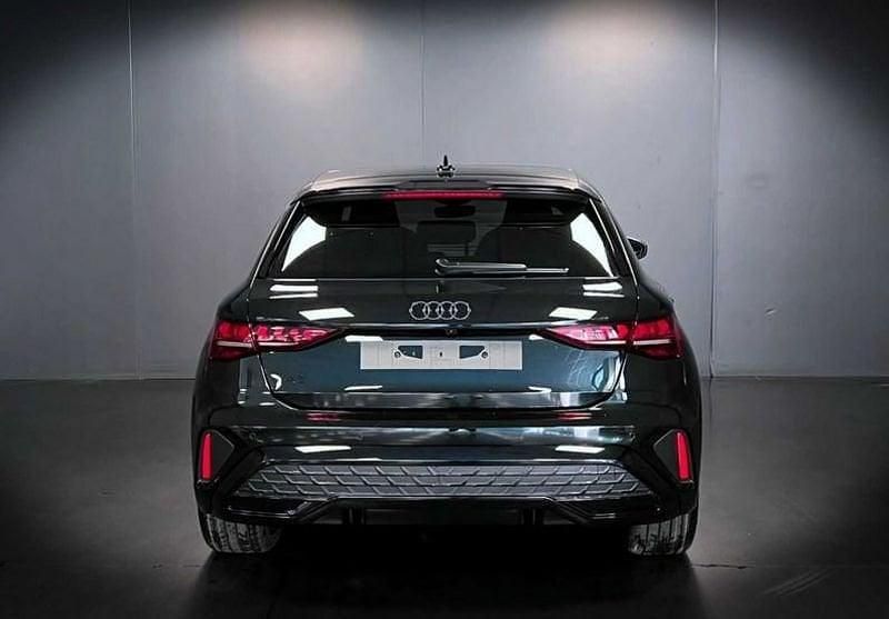 Nuova Audi A3 e-tron S-Line 150 CV (110 kW) 2025 Nero Utilitaria