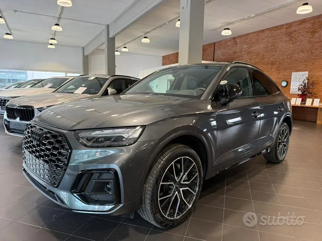 Usata Audi Q5 S-Line 204 CV (150 kW) 2025 Grigio SUV