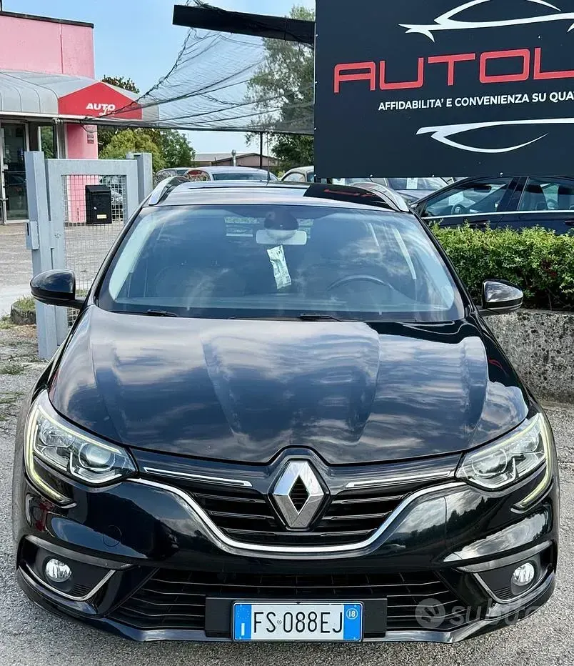Usata Renault Mégane GrandTour Intens 110 CV (80 kW) 2018 Nero Station wagon