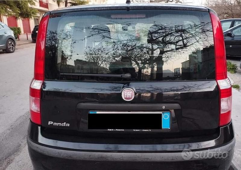 Usata Fiat Panda Dynamic 69 CV (50 kW) 2010 Nero Utilitaria