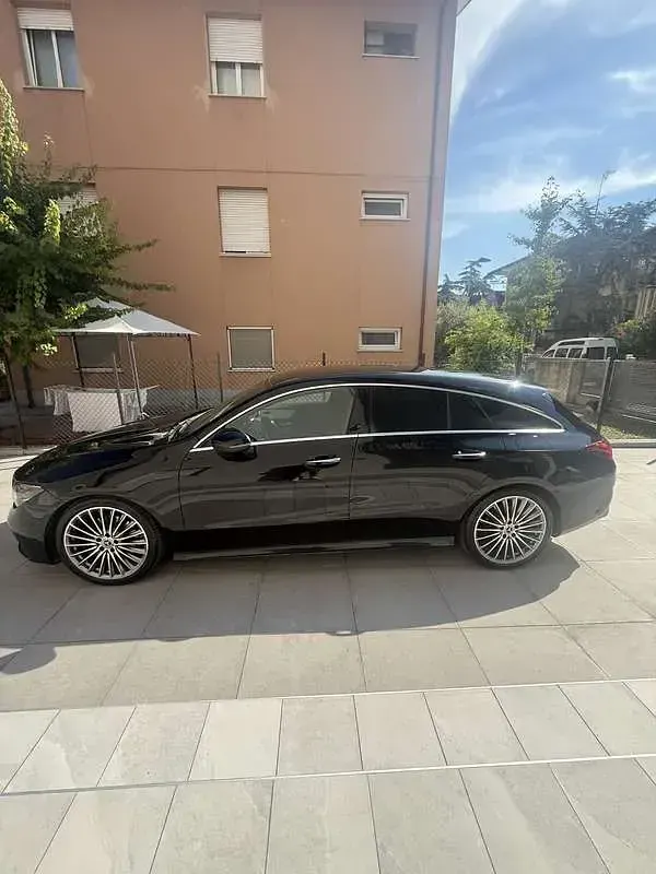 Usata Mercedes CLA200 Shooting Brake Advanced Plus 150 CV (110 kW) 2023 Station wagon