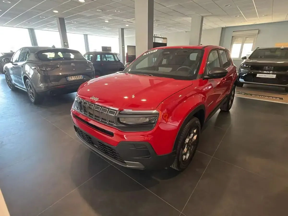 Nuova Jeep Avenger Longitude 110 CV (80 kW) 2026 Rosso SUV