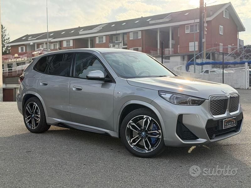 Usata BMW iX1 M Sport 230 kW (313 CV) 2024 Grigio SUV