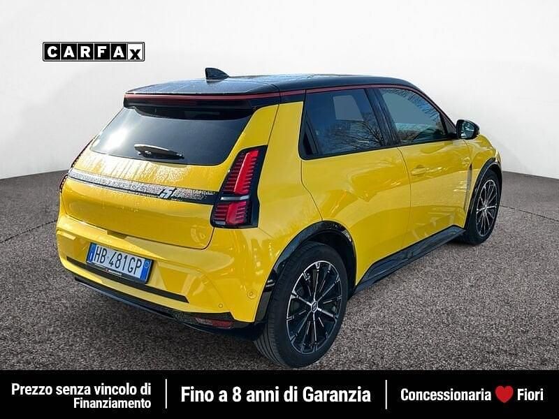 Usata Renault 5 E-Tech Iconic 89 kW (122 CV) 2025 Giallo Utilitaria