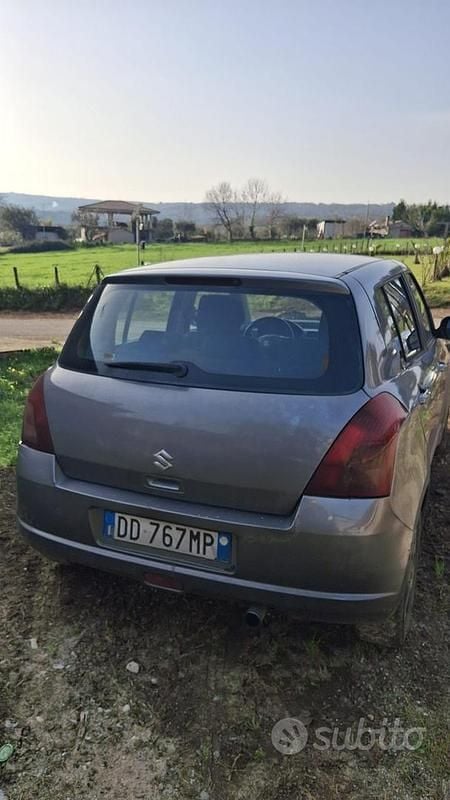 Usata Suzuki Swift 70 CV (51 kW) 2006 Utilitaria