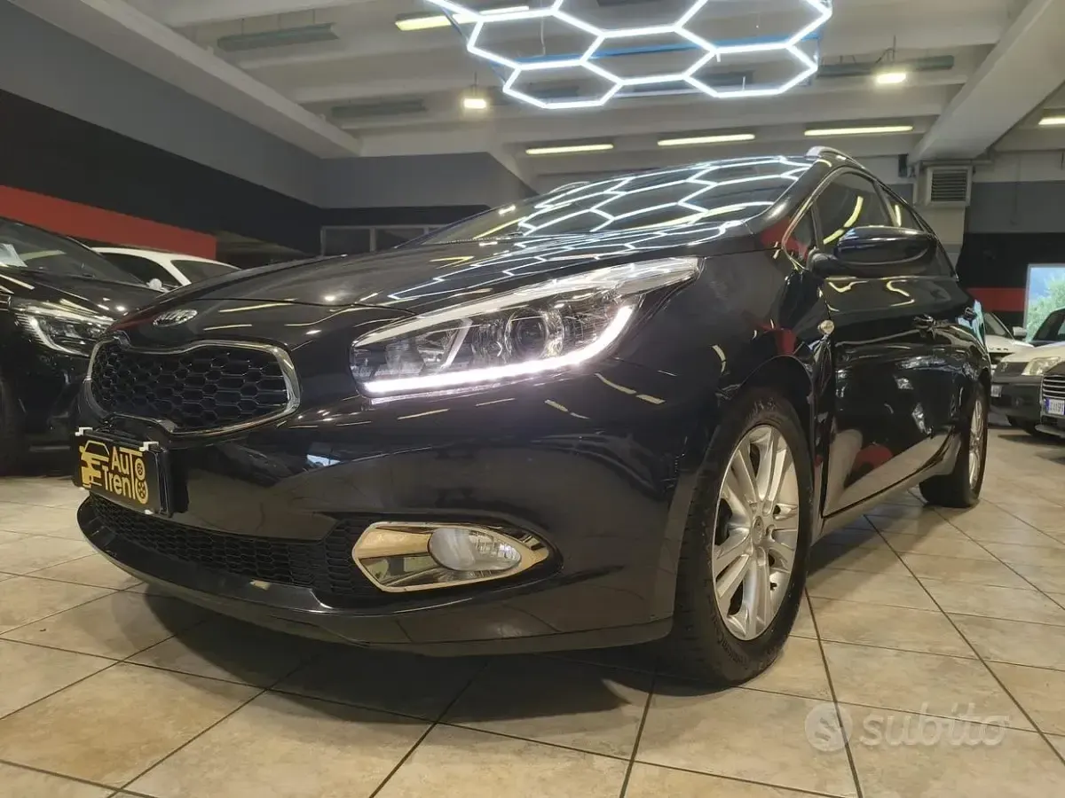 Usata Kia Ceed Sportswagon 110 CV (80 kW) 2013 Nero Station wagon