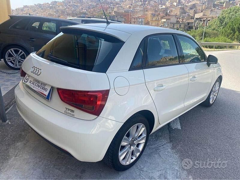 Usata Audi A1 Ambition 86 CV (63 kW) 2014 Bianco Utilitaria