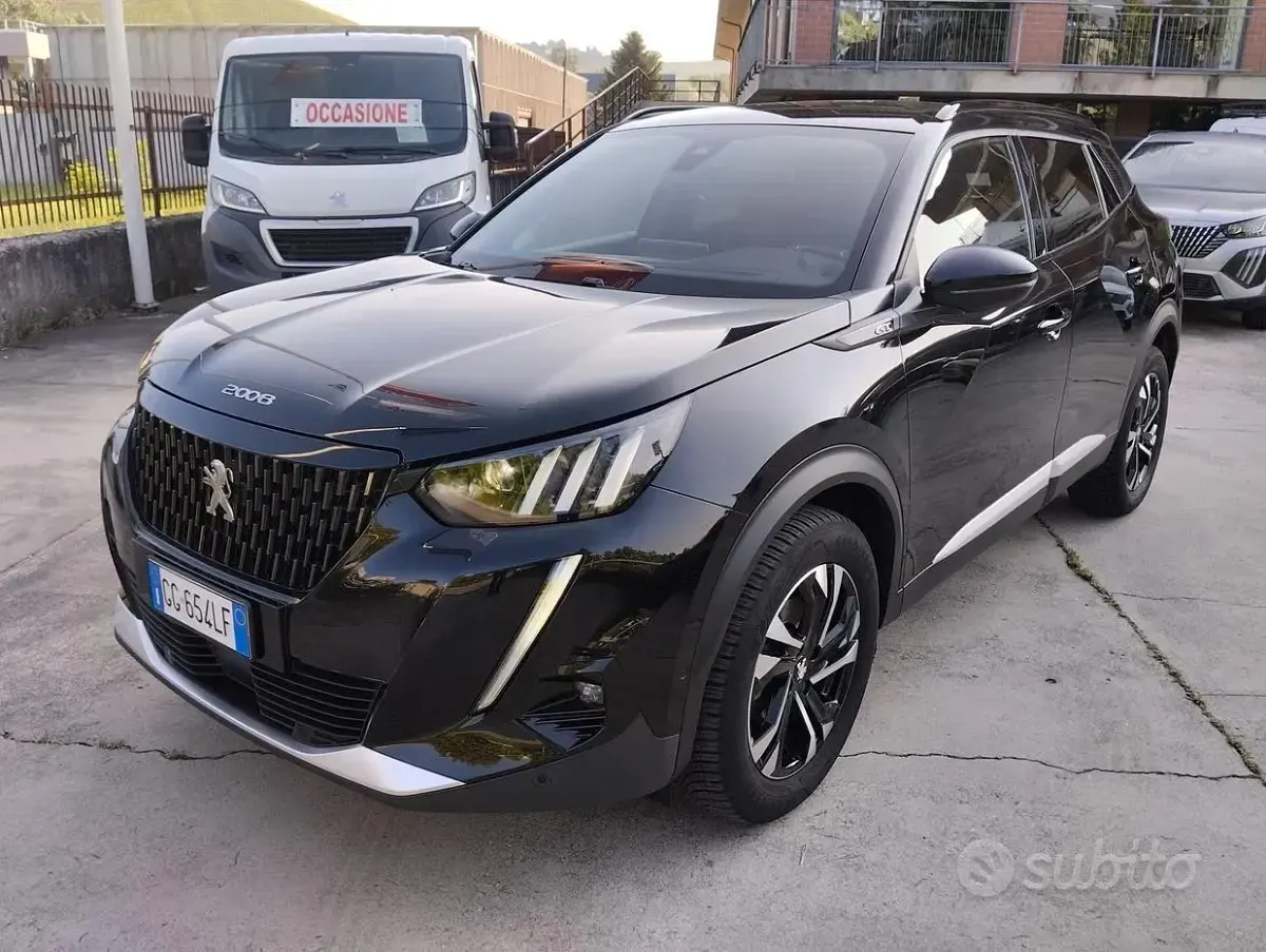 Usata Peugeot 2008 GT 131 CV (96 kW) 2021 Nero SUV