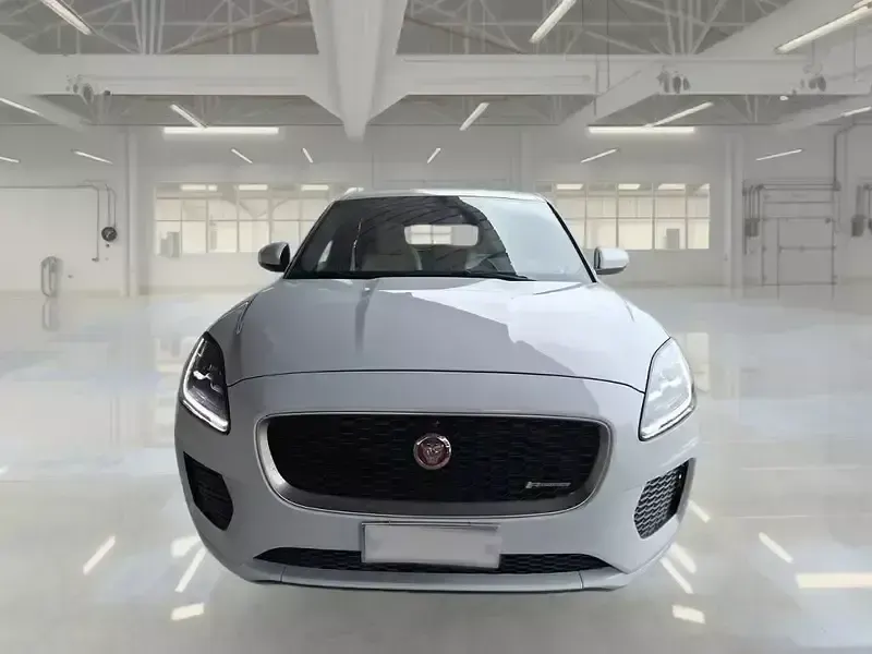 Usata Jaguar E-Pace R-Dynamic 149 CV (109 kW) 2020 SUV