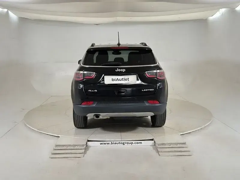 Usata Jeep Compass Limited 140 CV (102 kW) 2020 Nero SUV