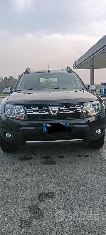 Usata Dacia Duster 110 CV (80 kW) 2014 Nero SUV