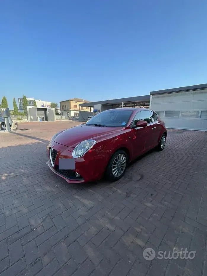 Usata Alfa Romeo MiTo Super 95 CV (69 kW) 2017 Rosso Utilitaria