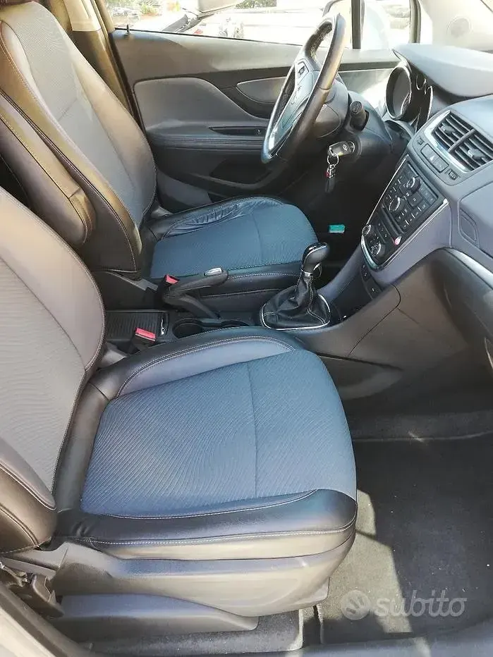 Usata Opel Mokka Cosmo 131 CV (96 kW) 2013 Grigio SUV