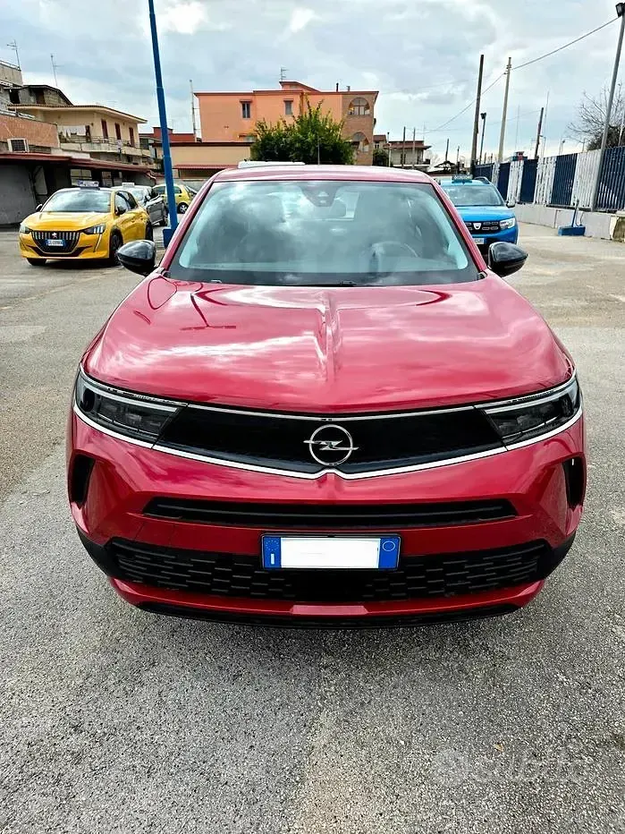 Usata Opel Mokka Elegance 101 CV (74 kW) 2022 Rosso SUV