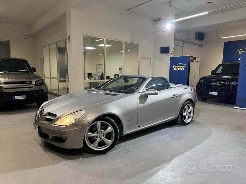 Usata Mercedes SLK200 163 CV (119 kW) 2005 Grigio Cabrio
