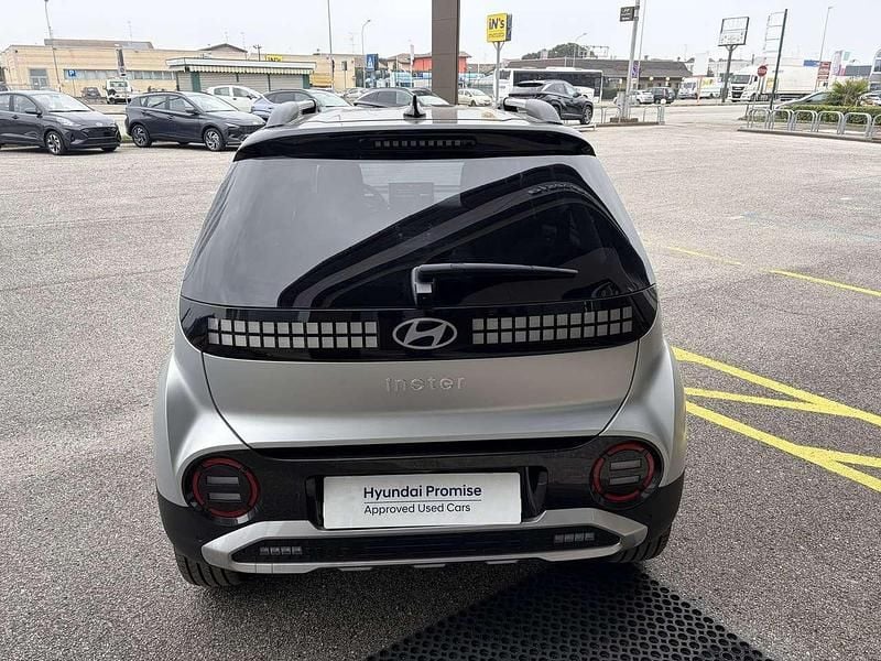 Nuova Hyundai Inster 85 kW (116 CV) 2025 Argento Utilitaria