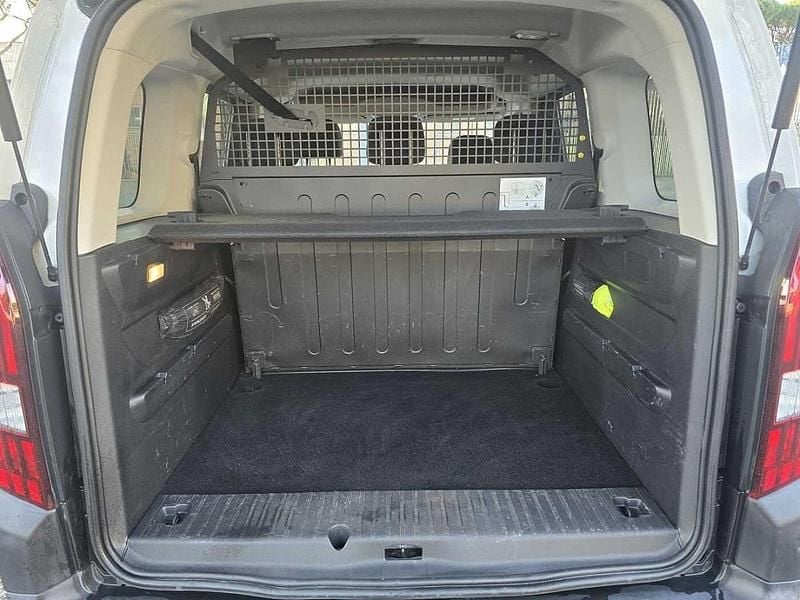 Usata Peugeot Rifter Allure 131 CV (96 kW) 2020 Bianco Monovolume