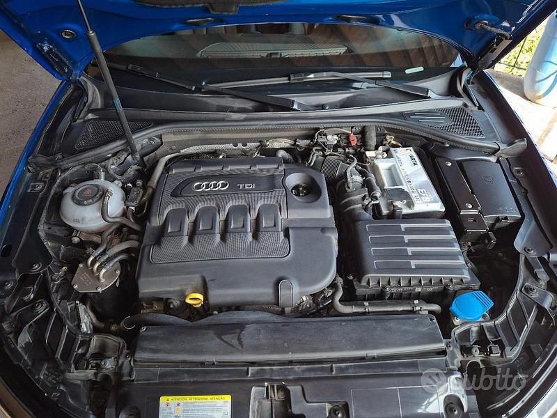 Usata Audi A3 Sport 150 CV (110 kW) 2018 Blu Berlina