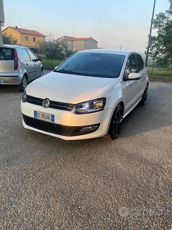 Occasion VW Polo 90 ch (66 kW) 2010 Blanc Citadine