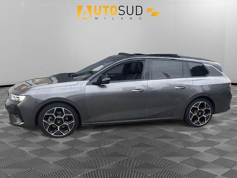 Usata Opel Astra Ultimate 136 CV (100 kW) 2024 Grigio Station wagon
