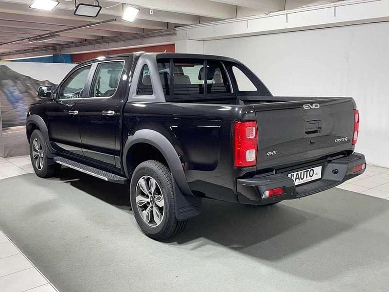 Nuova EVO Cross 4 136 CV (100 kW) 2026 Nero Pick-up