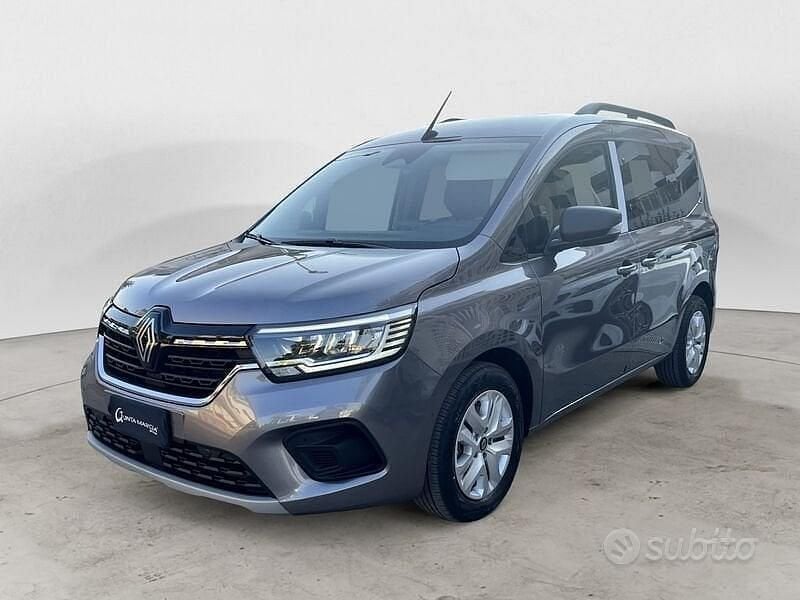 Grigio Nuova 2025 Renault Kangoo Techno Monovolume | 29.490 € (Molto cara) - Immagine 1/4