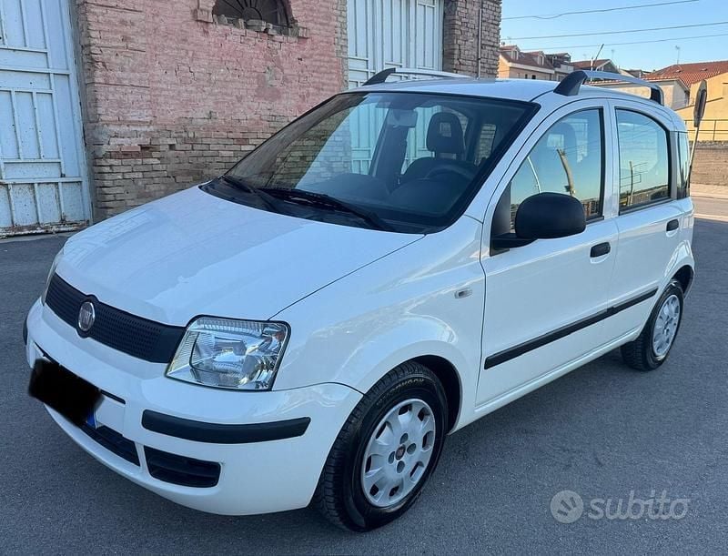 Bianco Usata 2012 Fiat Panda Dynamic Berlina | 5500 € (Buon prezzo) - Immagine 1/4
