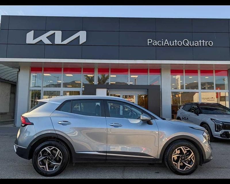 Usata Kia Sportage 136 CV (100 kW) 2022 Argento SUV