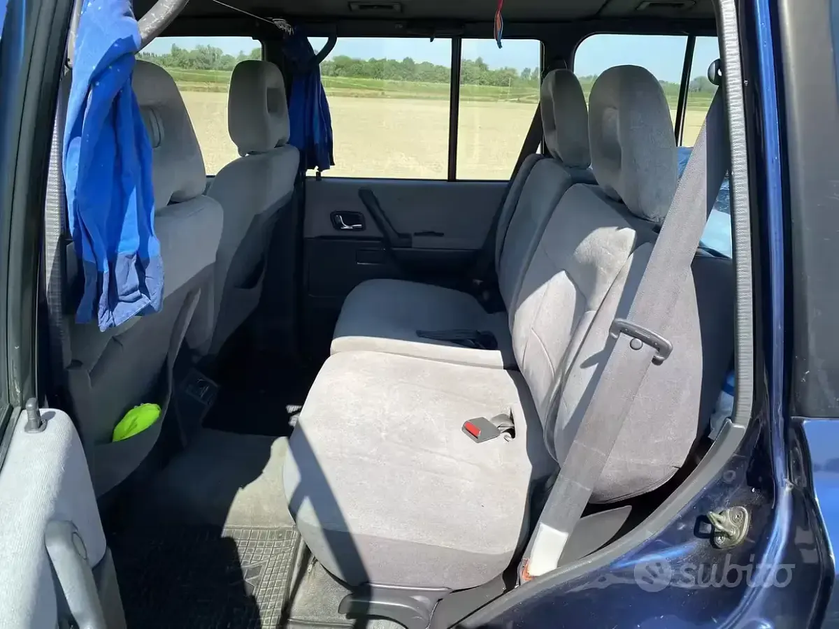 Usata Mitsubishi Pajero 1998 Blu SUV