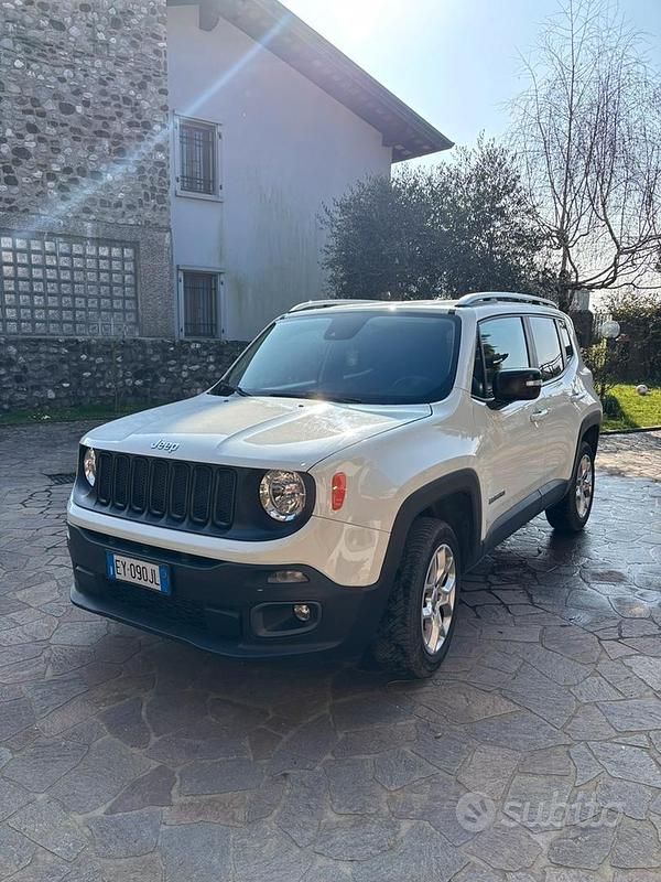 Usata Jeep Renegade Limited 140 CV (102 kW) 2015 Bianco SUV