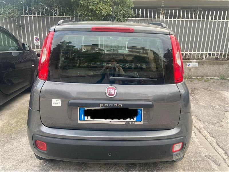 Usata Fiat Panda Lounge 69 CV (50 kW) 2018 Grigio Utilitaria