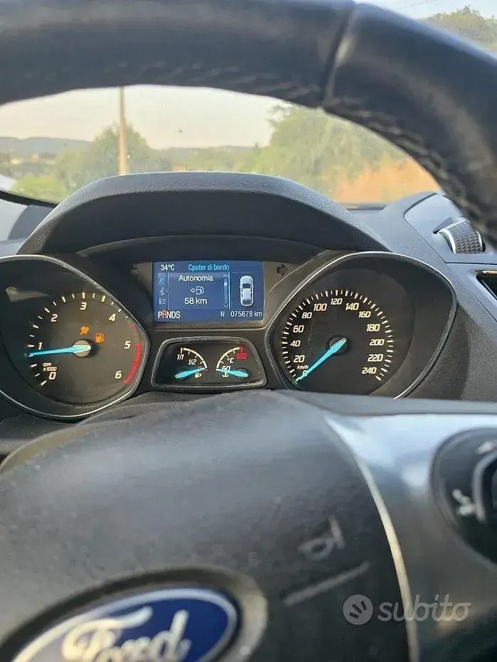 Usata Ford Kuga 140 CV (102 kW) 2014 SUV