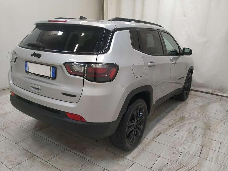 Usata Jeep Compass Night Eagle 131 CV (96 kW) 2022 Argento SUV