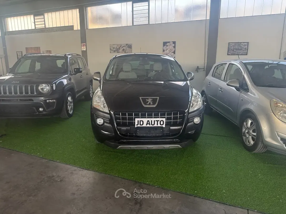 Usata Peugeot 3008 Business-Line 115 CV (84 kW) 2013 Nero Station wagon