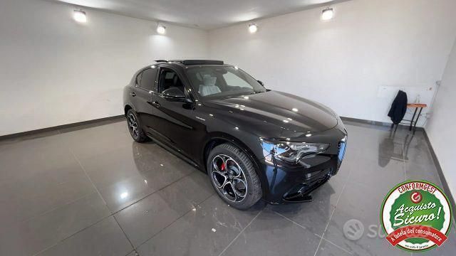 Nero Nuova 2025 Alfa Romeo Stelvio Veloce SUV | 52.500 € (Cara) - Immagine 1/4