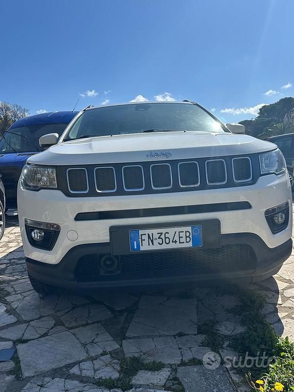 Usata Jeep Compass Limited 140 CV (102 kW) 2018 Bianco SUV