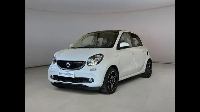Usata Smart ForFour Passion 71 CV (52 kW) 2017 Utilitaria