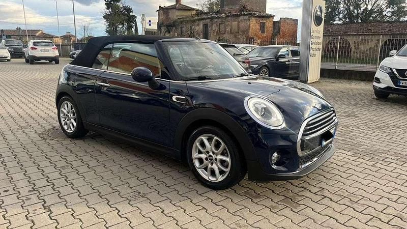 Usata Mini Cooper D Cabriolet Hype 116 CV (85 kW) 2017 Blu Cabrio