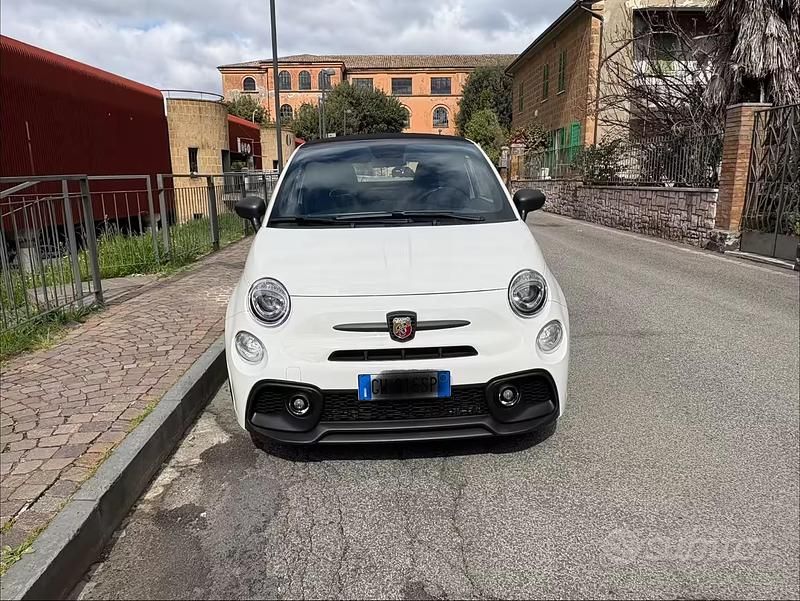 Usata Abarth 595 180 CV (132 kW) 2024 Cabrio