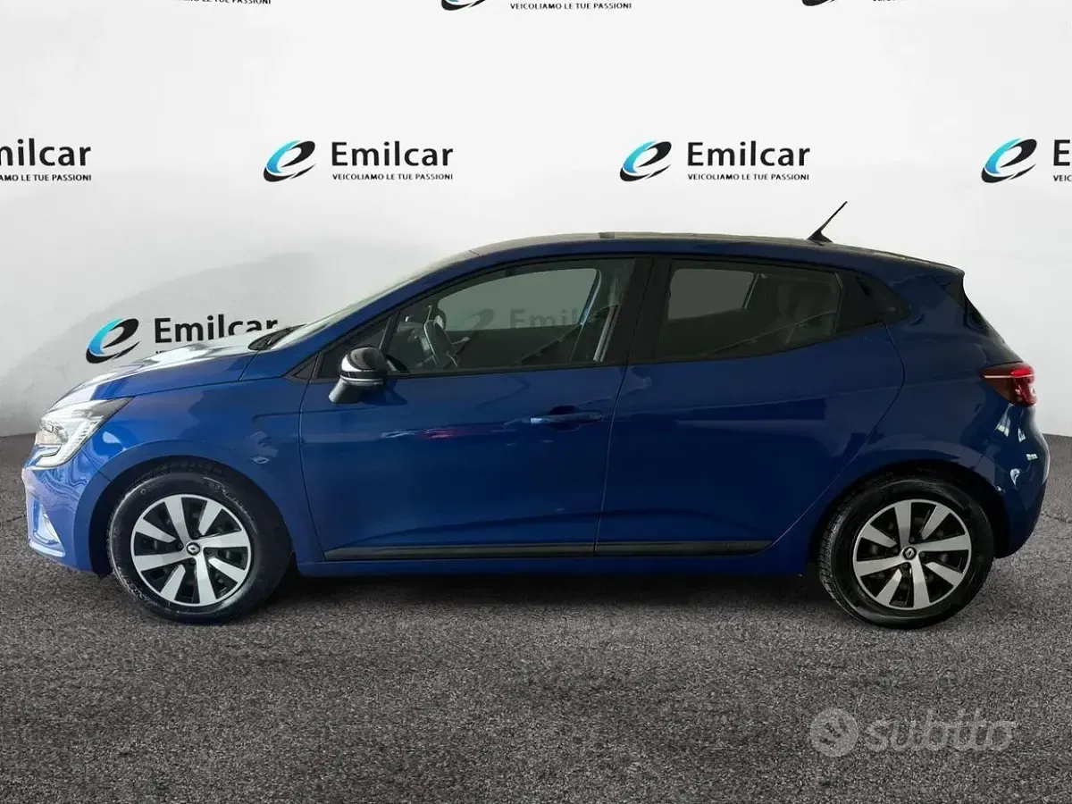 Usata Renault Clio V Equilibre 91 CV (66 kW) 2023 Bluazzurro Berlina