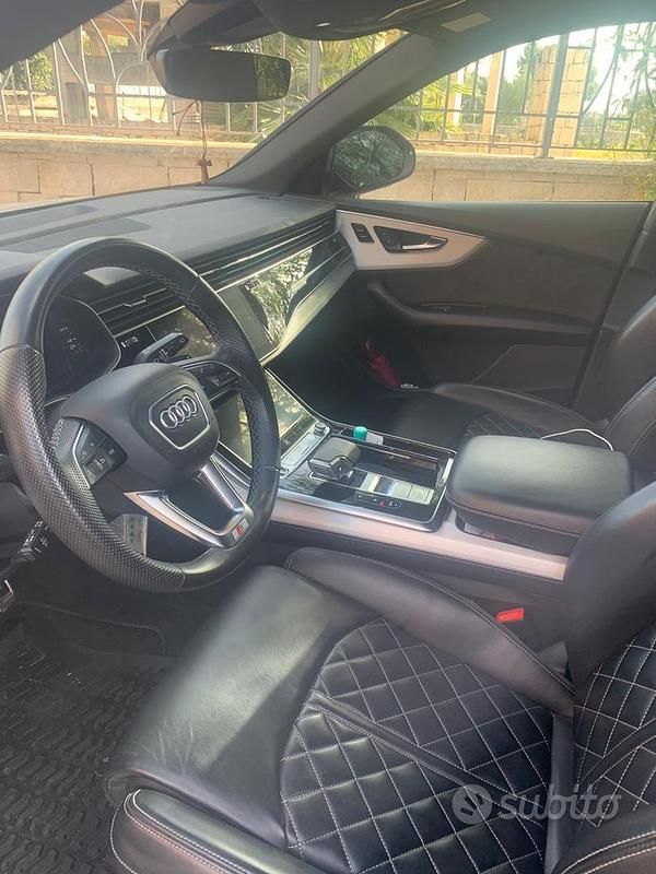 Usata Audi Q8 Black Edition 286 CV (210 kW) 2022 SUV