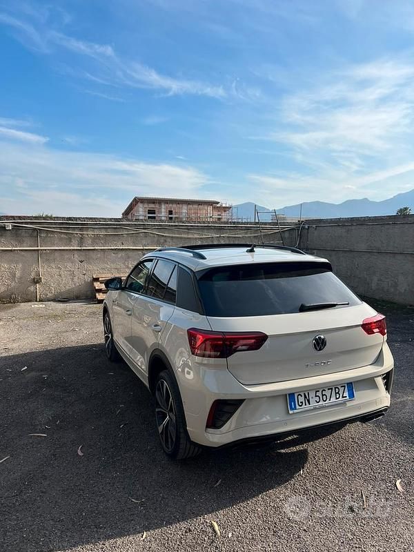 Usata VW T-Roc 150 CV (110 kW) 2023 SUV